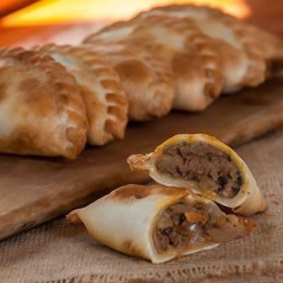 Empanada de carne picante