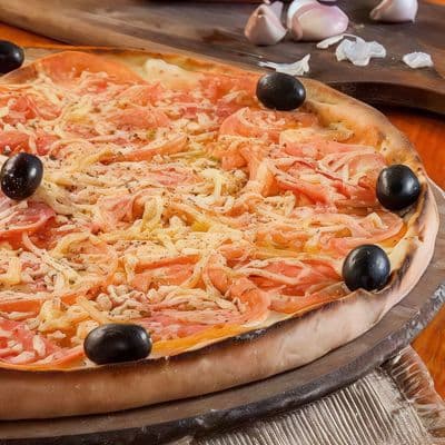 Pizza napolitana con Jamón