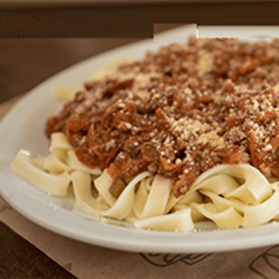 Combo - Tallarines en salsa filetto + Gaseosa línea Coca Cola 500 ml