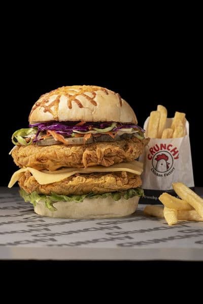 Burger coleslaw doble c/papas