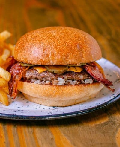 Burger bacon bbq + papas