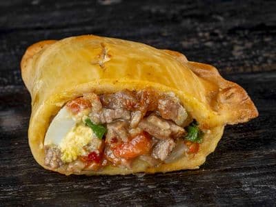 Empanada De Carne Picante