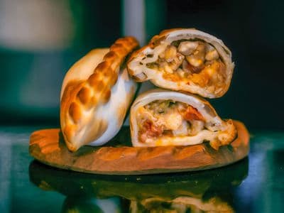 Empanada De Pollo