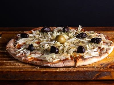 Pizza Fugazzeta ( 8 Porciones)