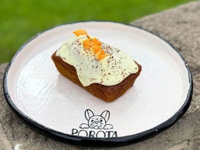 BUDIN CARROT CAKE